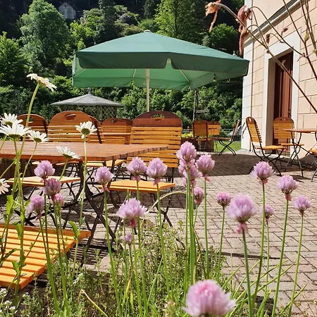 Hotel Garni Dekorahaus-2